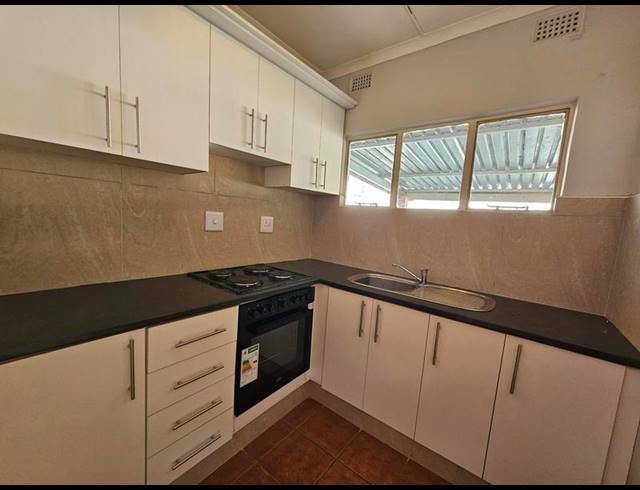 3 BEDROOM PROPERTY TO RENT IN OTTAWA